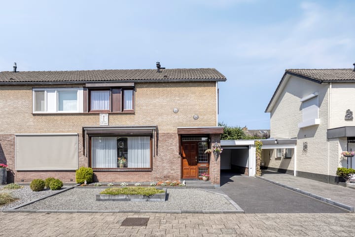 Photo of property Paemhofstraat 18, Maastricht