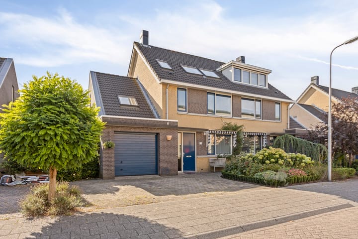 Paganinistraat 28 in Capelle aan den IJssel