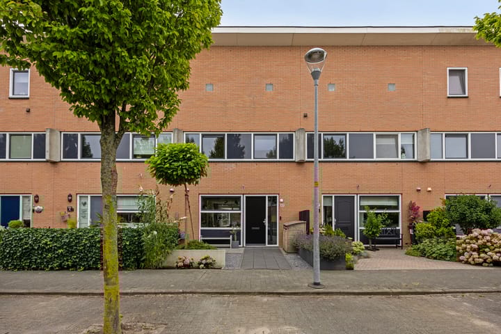 Palmestein 49 in Nieuw-Vennep