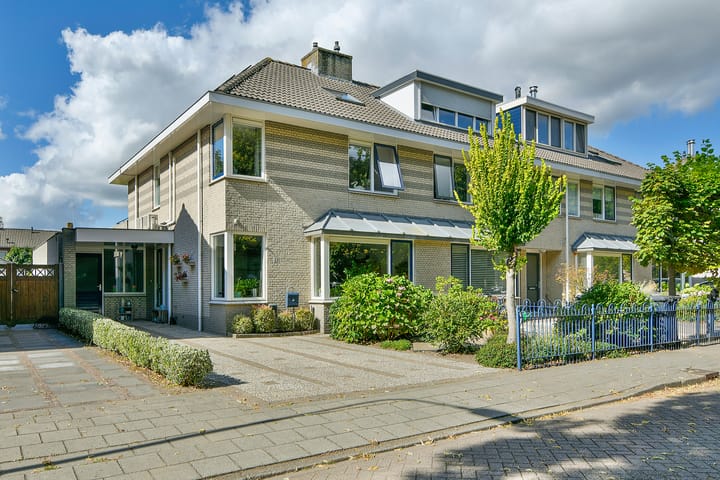 Papaverstraat 33 in Nieuw-Vennep