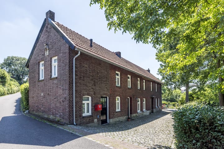 Photo of property Papenweg 4, Mheer