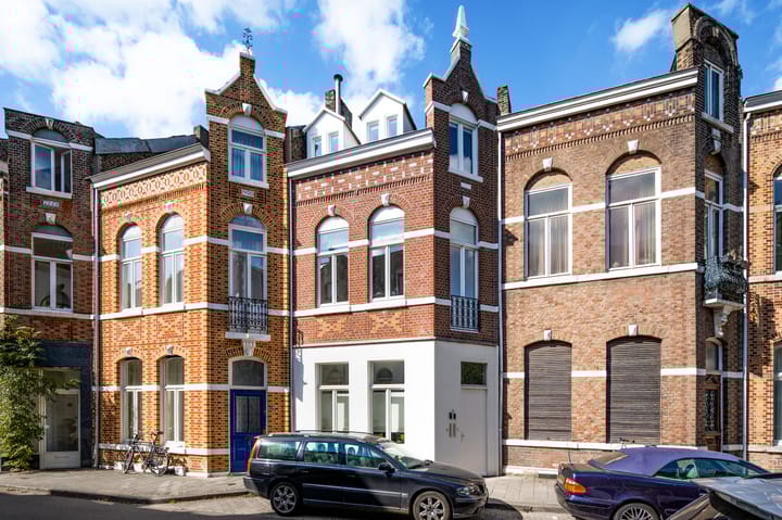 Papenweg 8B in Maastricht