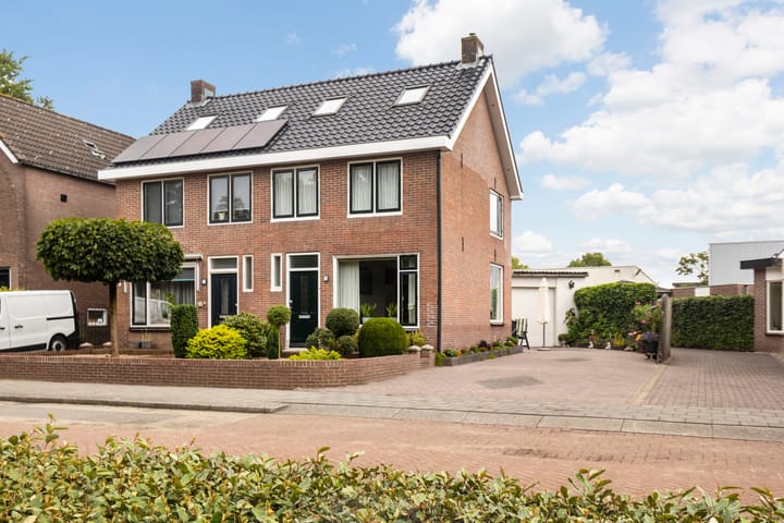 Parallelweg 74 in Veenendaal