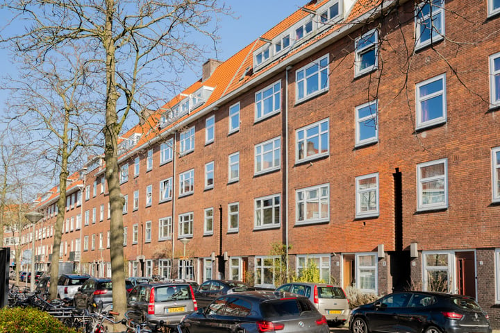 Paramariboplein 34-1 in Amsterdam