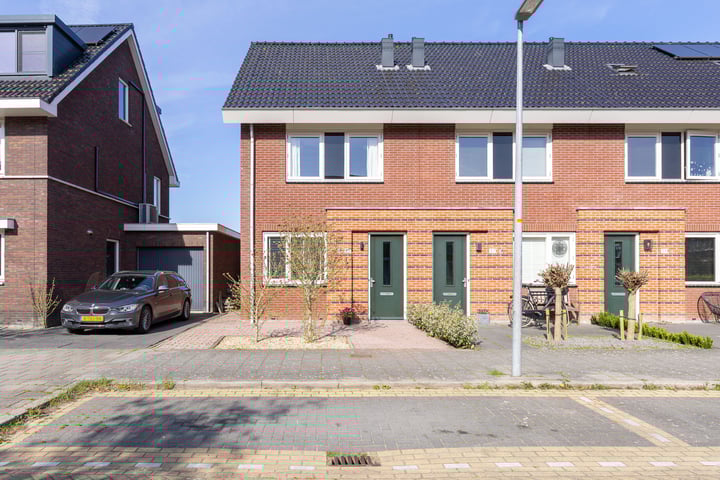 Parelgras 55 in Wognum