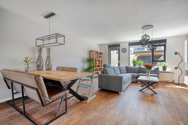 Photo of property Parijsstraat 193, Zoetermeer