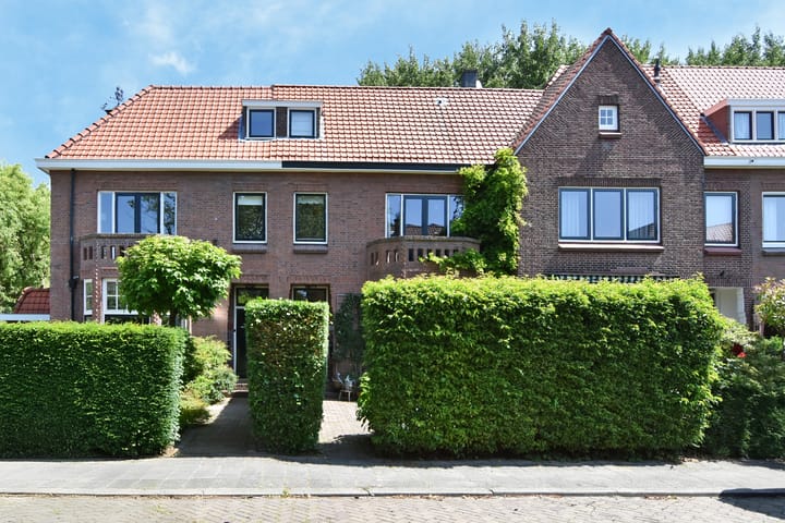 Park Vronesteyn 138 in Voorburg