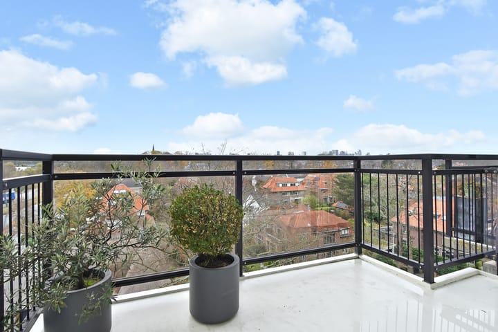 Photo of property Park Vronesteyn 80, Voorburg