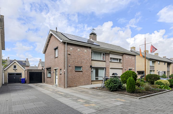 Parklaan 56 in Raamsdonksveer