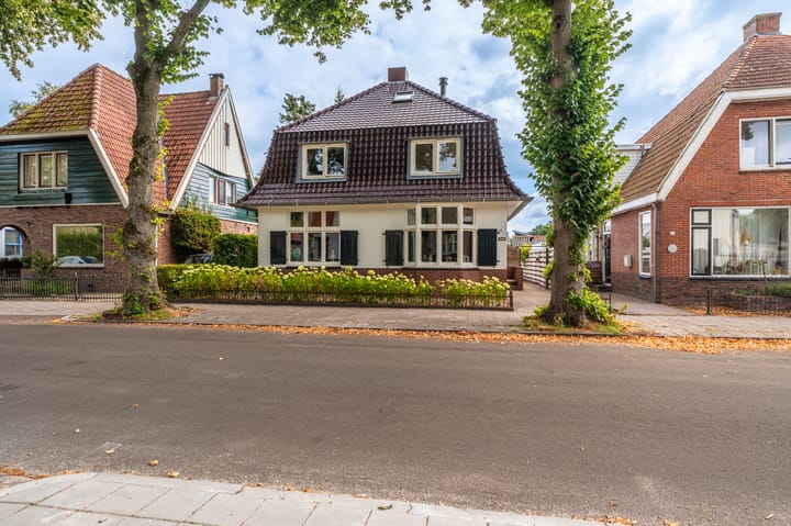Parkstraat 135 in Sappemeer foto