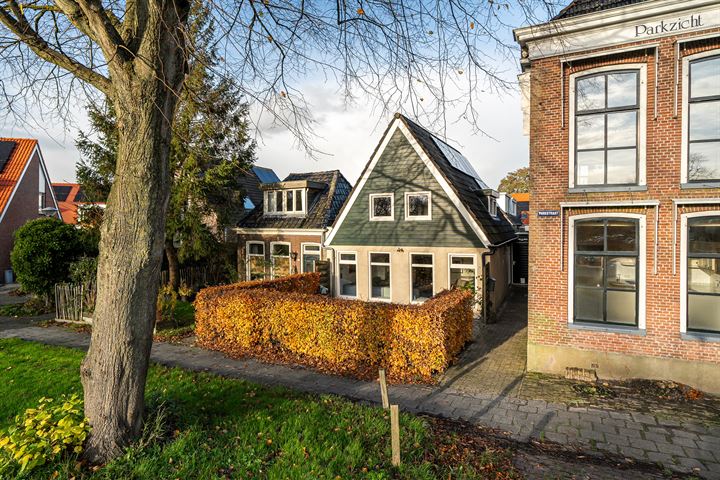 Parkstraat 36 in Grou