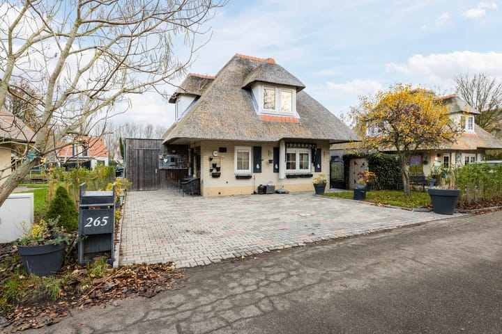 Photo of property Parkweg 1-B265, Hellevoetsluis