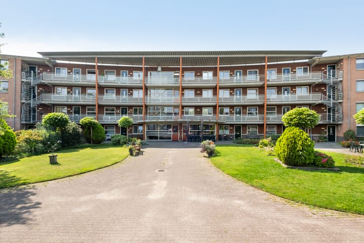 Photo of property Parnaskruid 117, Amersfoort