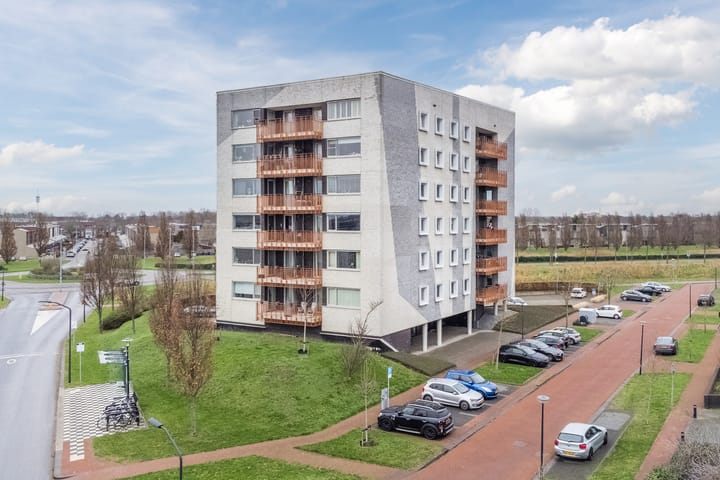 Photo of property Parnassialaan 12, Lelystad