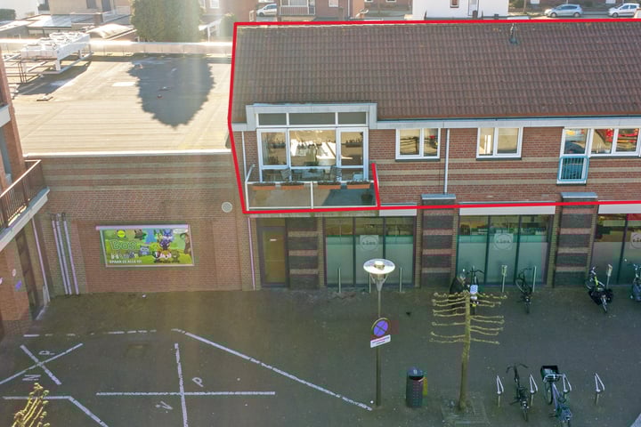 Photo of property Past. Huijbenplein 27, Panningen