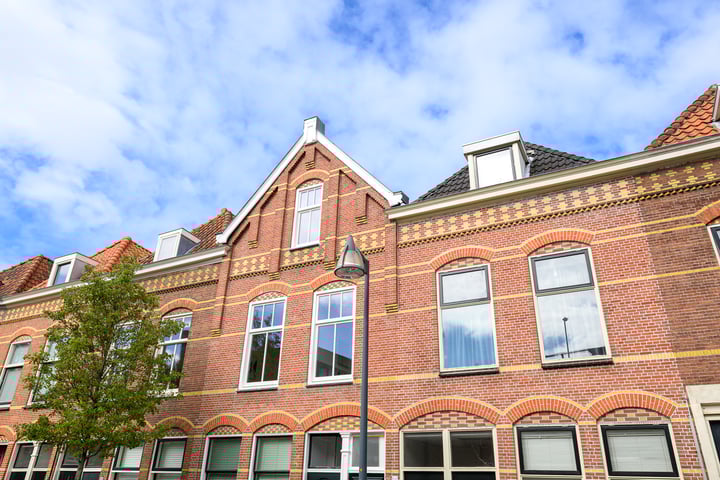Pasteurstraat 20B in Leiden
