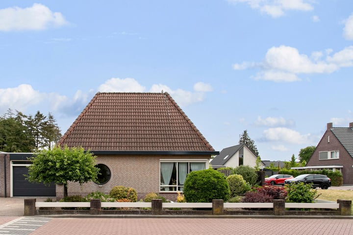 Photo of property Pastoor Bontestraat 18, Rijsbergen