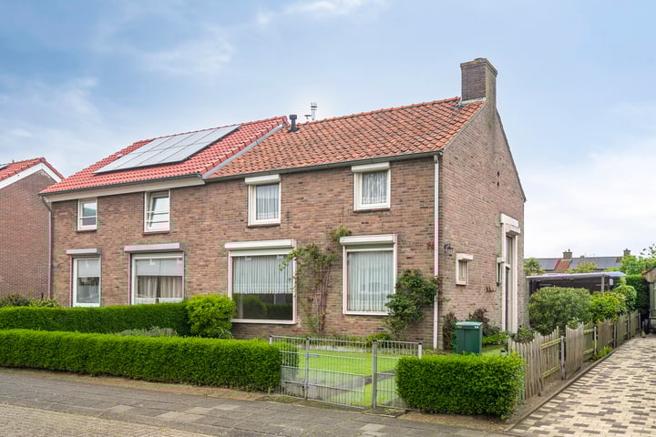 Photo of property Pastoor Jacobsstraat 74, Deurne