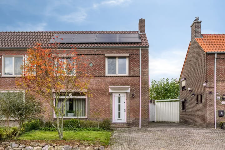 Pastoor Kikkenweg 8 in Cadier en Keer