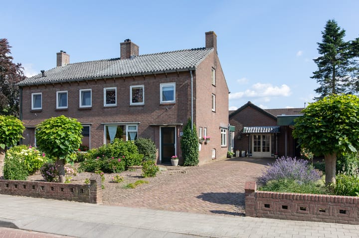 Pastoor Slingerstraat 42 in Giesbeek