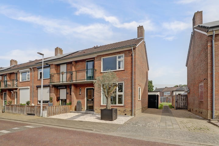 Pastoor Sprengersstraat 12 in Kerkdriel