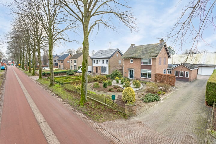 Pastoor van der Kampstraat 33 in Geffen