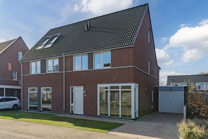 Pastoor van Ervenstraat 49 in Ommel