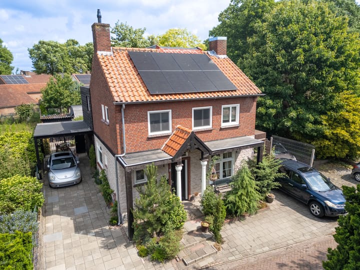 Pastoor van Ettenstraat 5 in Schijf