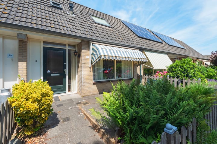 Pastoor Van Gervenstraat 21 in Assendelft
