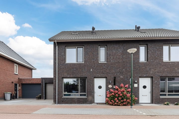Pastoor van Poortenstraat 22 in Haghorst