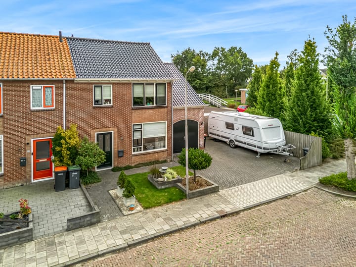 Photo of property Pastoor van Santestraat 33, Wervershoof