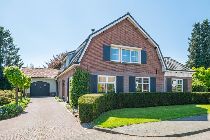 Pastoor van Sonsbeeckstr 3 in Stokkum