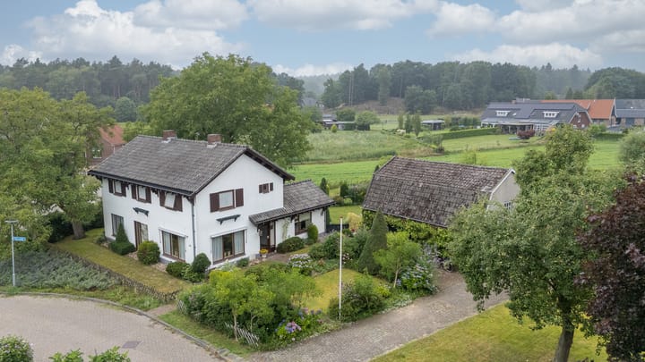 Pastoor van Sonsbeeckstr 54 in Stokkum