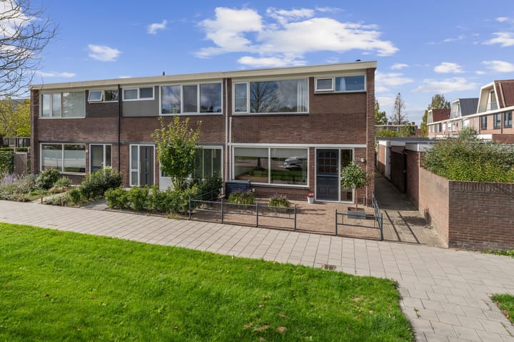 Pastoor van Weesstraat 23, Etten-Leur Photo of property Pastoor van Weesstraat 23, Etten-Leur