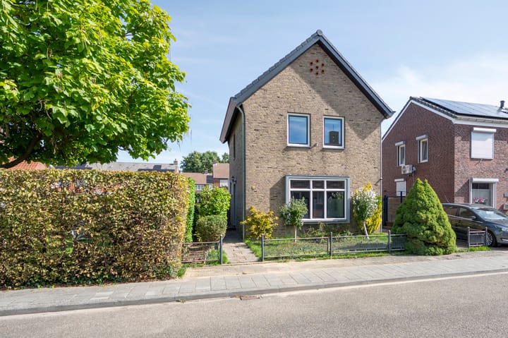 Pastoor Zitzenlaan 10 in Obbicht