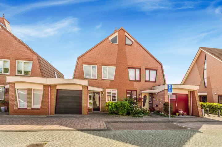 Pastoors acker 21 in Heemskerk
