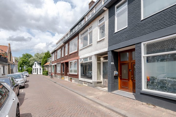 Pastoriedijk 109A in Pernis Rotterdam