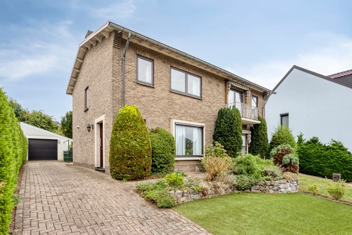 Photo of property Pasweg 74, Landgraaf