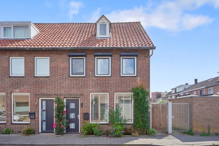 Foto van woning Pater Ruttenstraat 42, Tilburg
