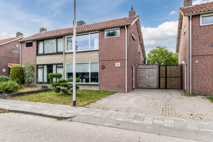 Pater van den Elsenstraat 10 in Berkel-Enschot