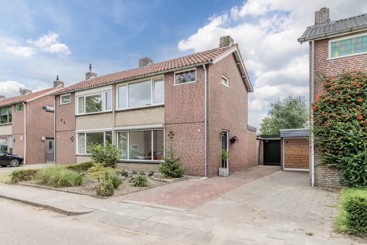 Pater van den Elsenstraat 6 in Berkel-Enschot