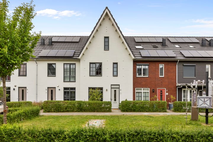 Photo of property Paterastraat 14, Huissen