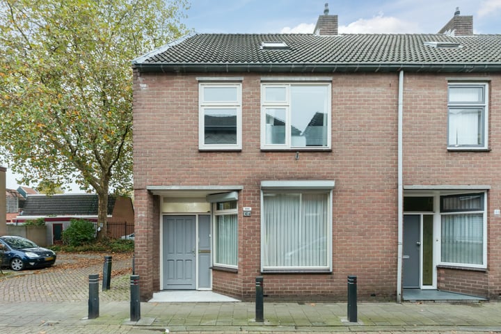 Paterstraat 42a in Tilburg