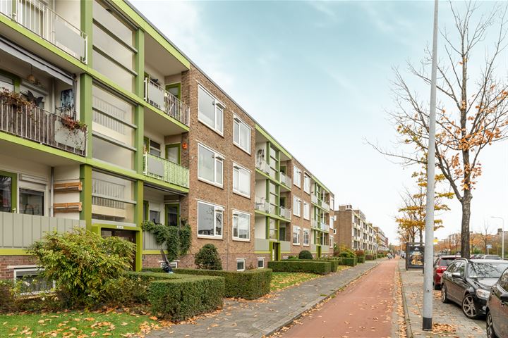 Photo of property Paterswoldseweg 421, Groningen