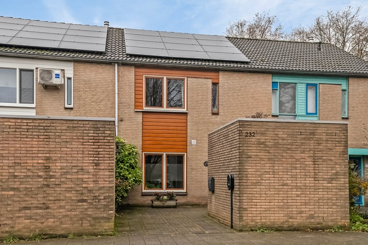 Paul Pellastraat 232 in Hengelo