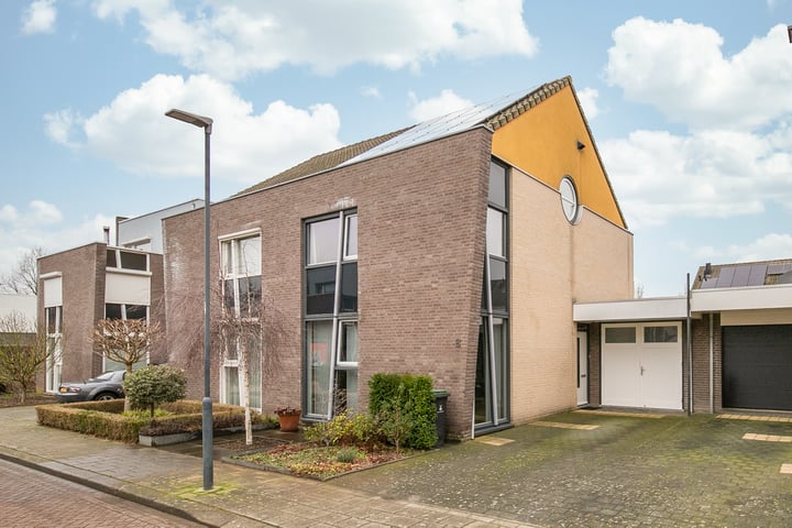 Paul van Zeelandstraat 8 in Herten