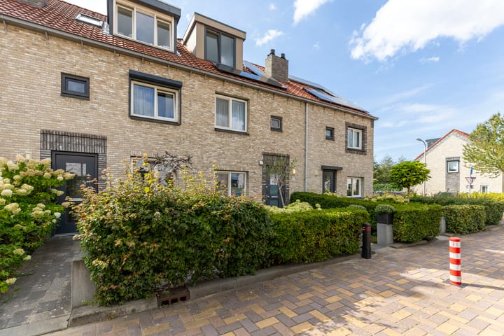 Photo of property Paulinapolder 47, Barendrecht