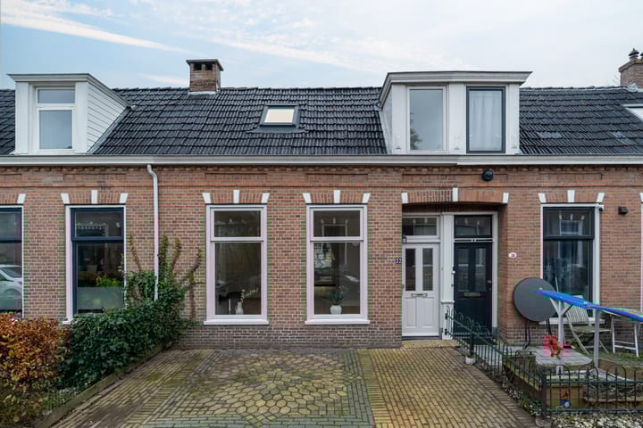 Paulus Moreelsestraat 32 in Leeuwarden
