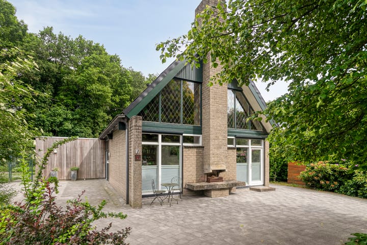 Paulus Potterstraat 11 in Bergen L