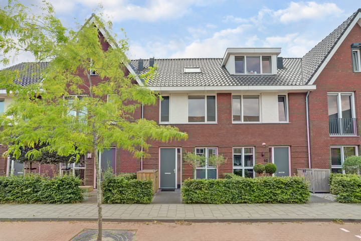 Paulus Potterstraat 1b in Raamsdonksveer